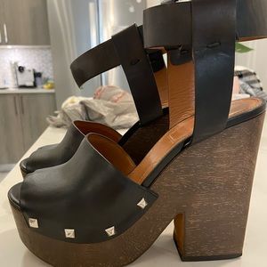 Givenchy Block Heels Sandals Black